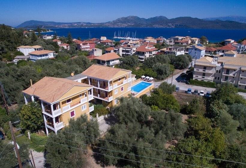 בית מלון כפרי Summertime Inn