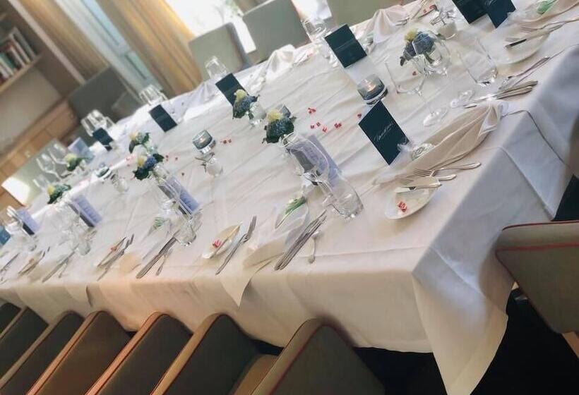 Tandreas Hotel & Restaurant