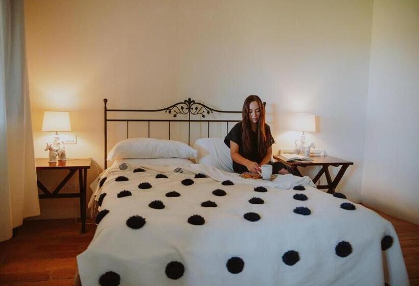 فندق Tenuta Pianirossi