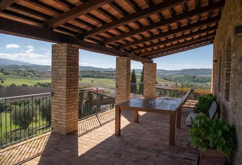 فندق Tenuta Pianirossi