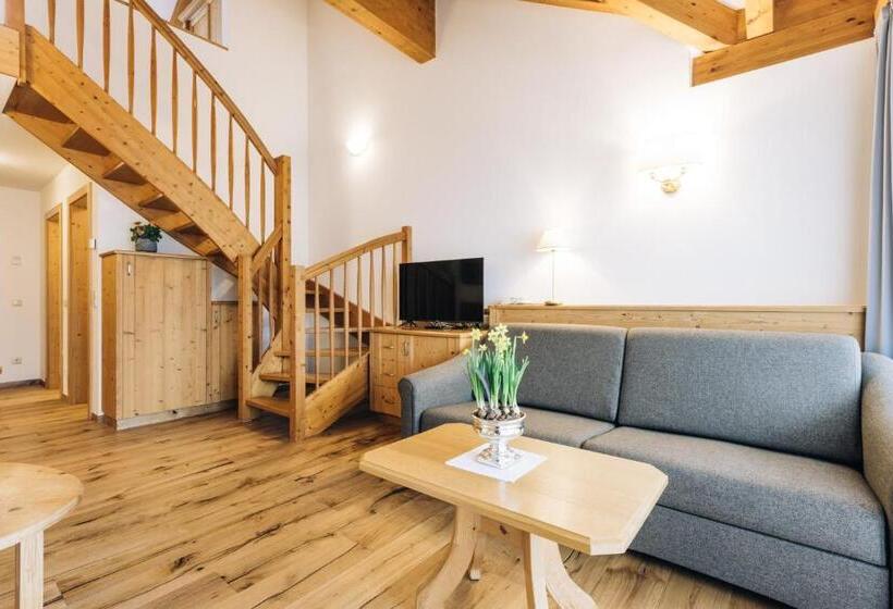 בית מלון כפרי Tenz 2025