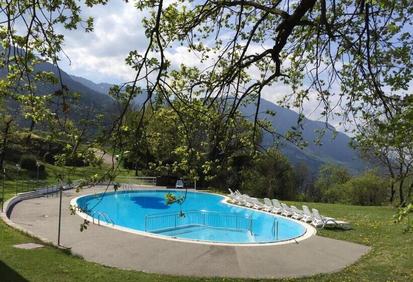 בית מלון כפרי Tenz 2025