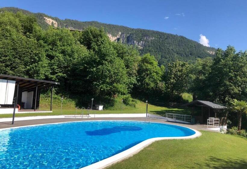 בית מלון כפרי Tenz 2025