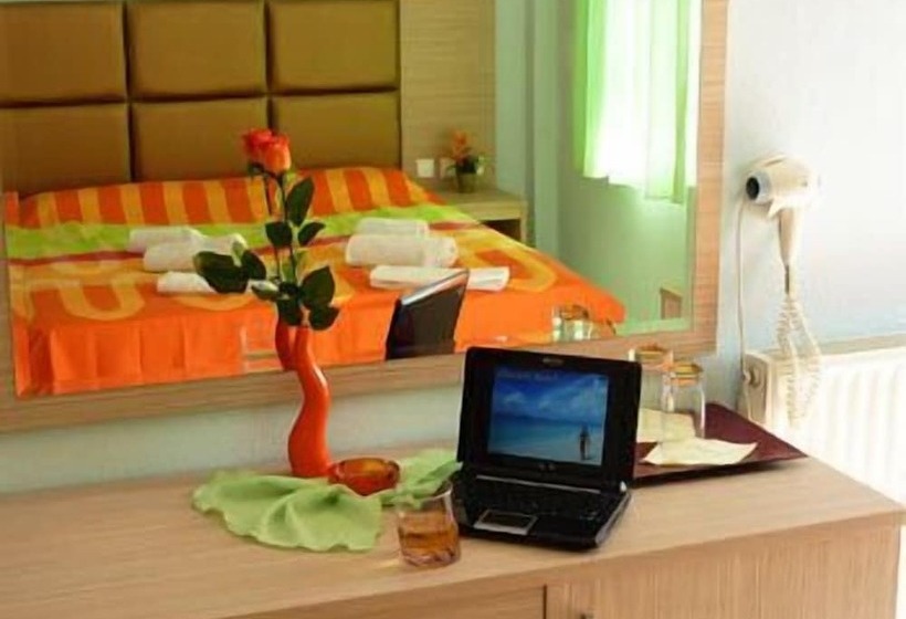 호텔 White Rose Beach