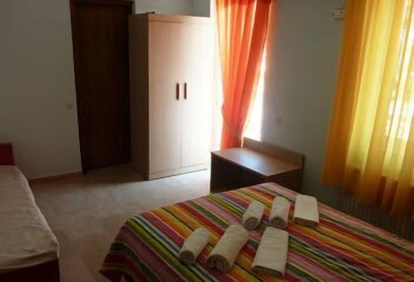 호텔 White Rose Beach