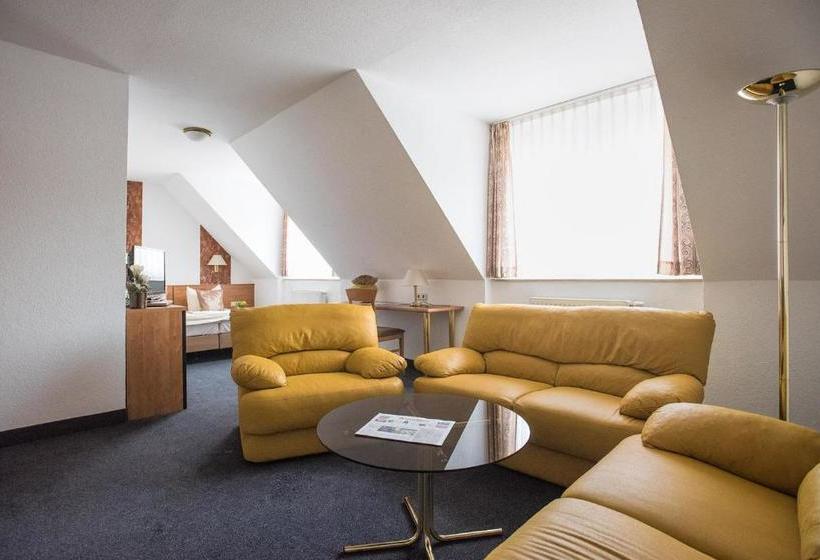 ホテル & Restaurant Zum Hirsch