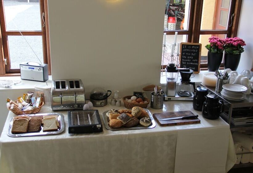 Munkebjerg Bed & Breakfast