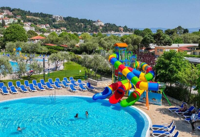 Narcis   Maslinica Hotels & Resorts