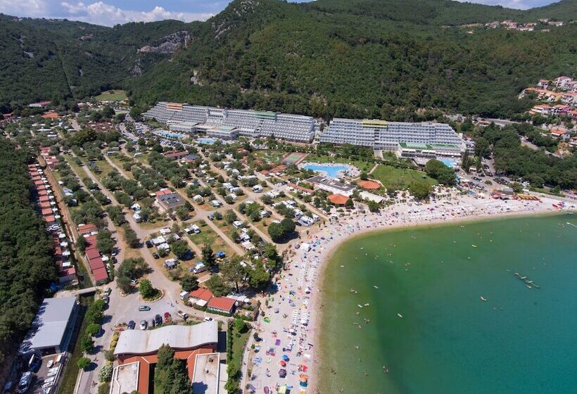 Narcis   Maslinica Hotels & Resorts