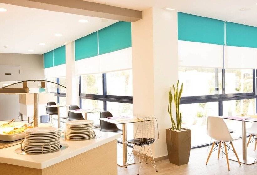 Nasos Hotel & Resort