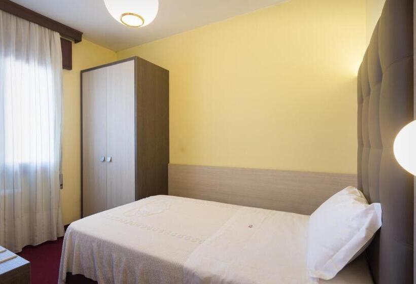 Park Hotel Ristorante Ca  Bianca