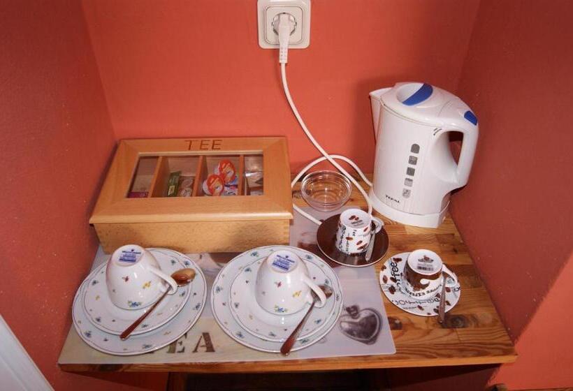 Пансион Gastehaus  Alte Backerei  Kaffeehaus