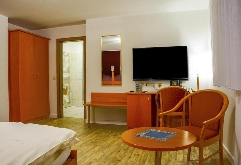 پانسیون Gasthof Waldesruh