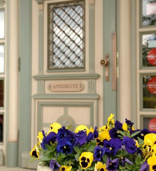 פנסיון Apfelblüte Bed & Breakfast 8 Km Vom Bodensee