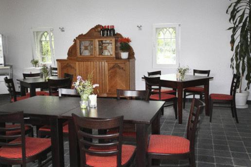 펜션 Lindenhof Gästehaus & Hofcafe