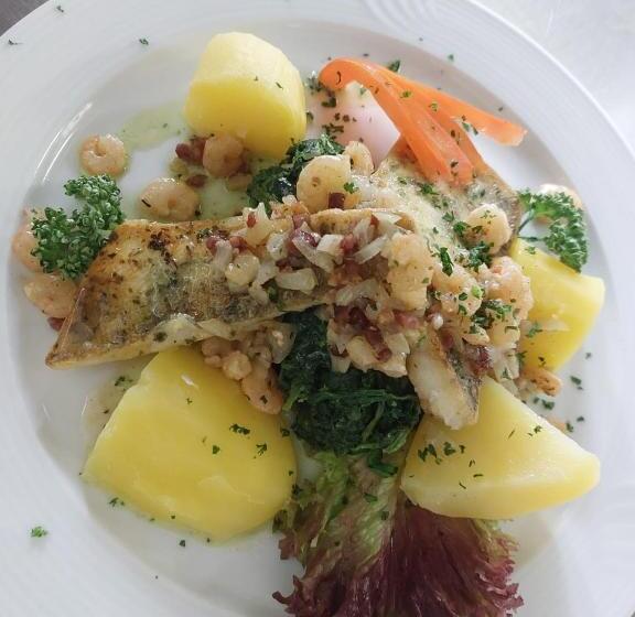 펜션 Restaurant Kreuzhuber