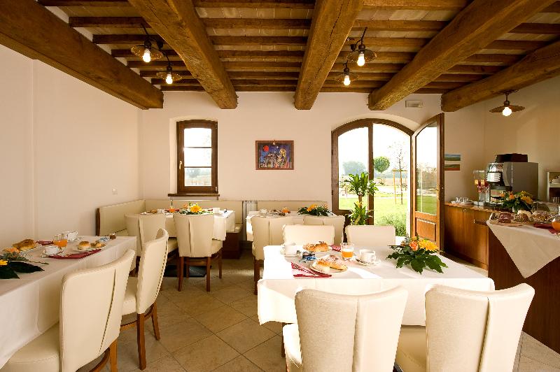 إقامة Agriturismo Le Rondini Di Francesco Di Assisi