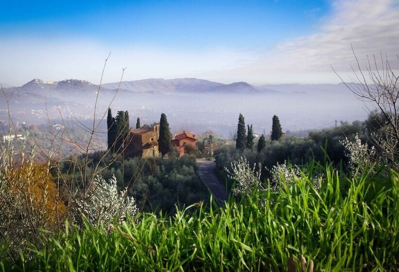 إقامة Villa Sermolli