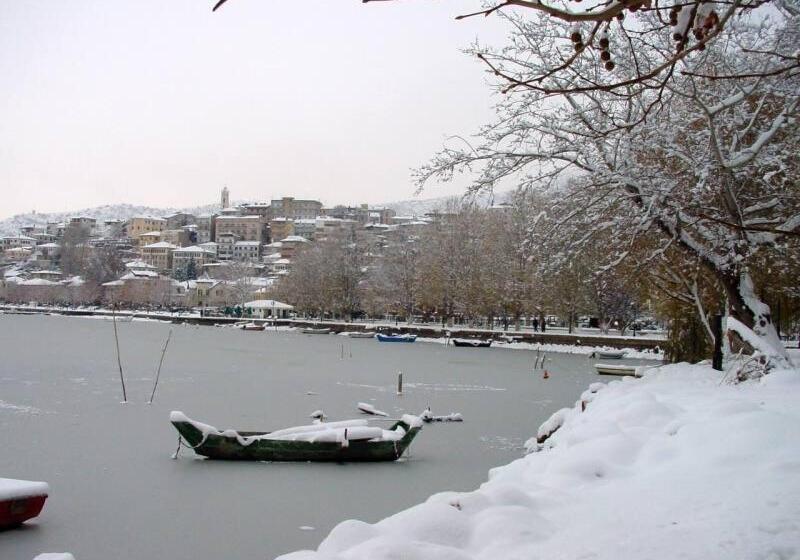 Villa Del Lago Boutique