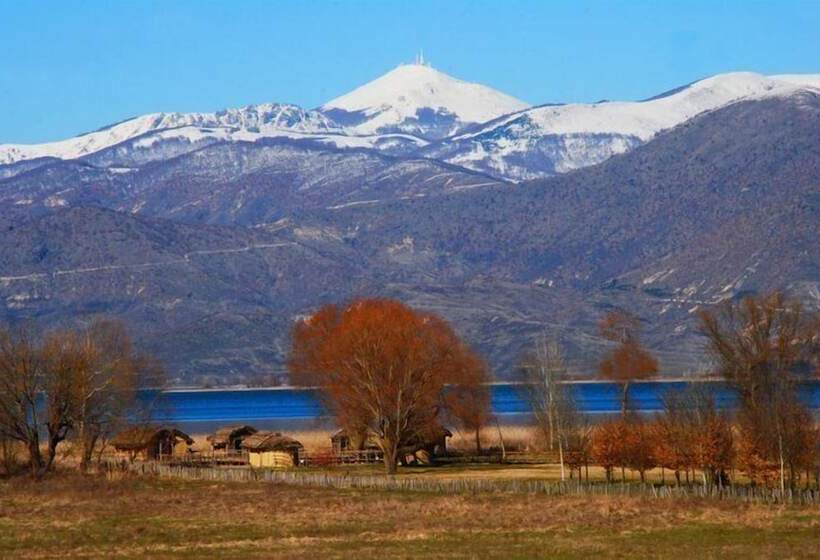 Villa Del Lago Boutique