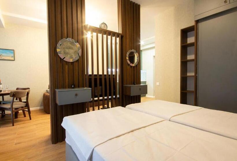 Apartment Krtsanisi 21