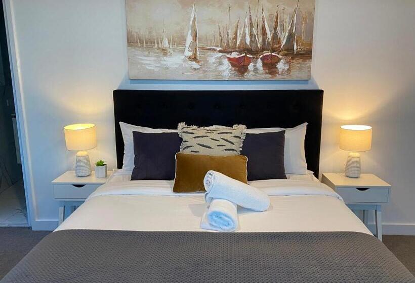 Apartment With Nice View In Boxhill 8a