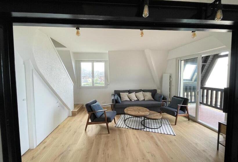 Appartement Avec Vue Sur La Mer A Benerville Sur Mer
