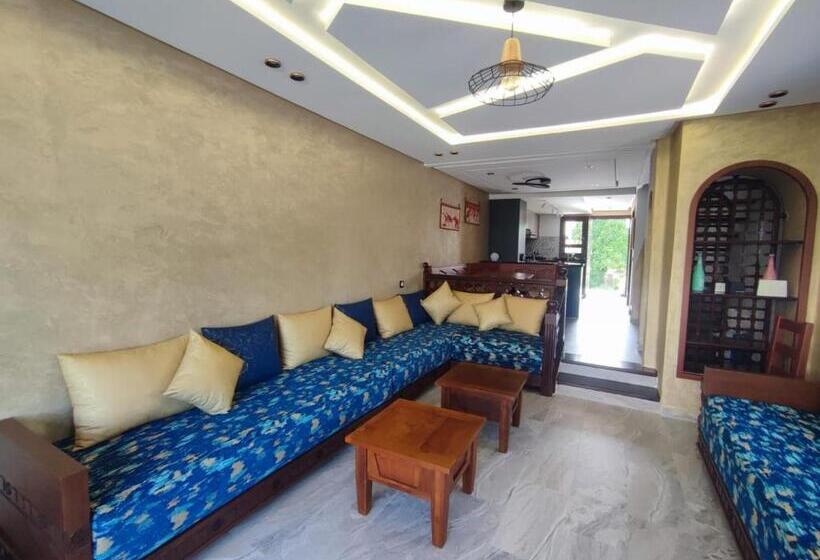 Beach House In Ksar Rimal