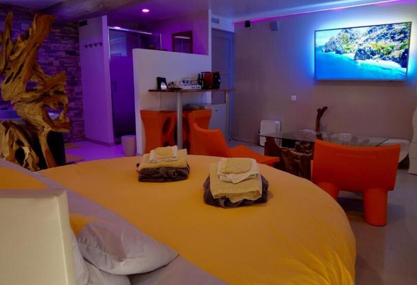 צימר Domaine De La Besnerie Gites Avec Spa Privatif à 10 Min Du Mont St Michel