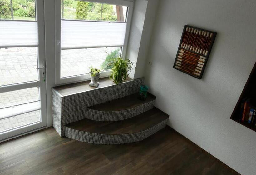 Blumenwerkstatt Mit Sauna Und Jacuzzi