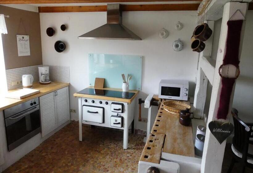 Blumenwerkstatt Mit Sauna Und Jacuzzi