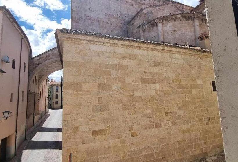 Casa Benito Garaje Cantigüo