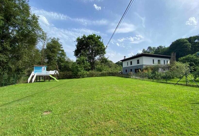 Casa De Los Carpinteros