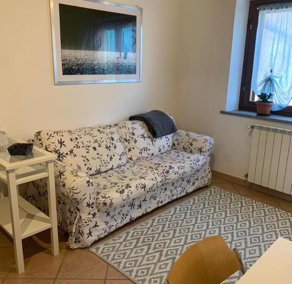 Colline Di Barengo Apartment