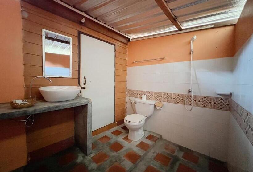 Dream Valley Resort, Tonsai Beach