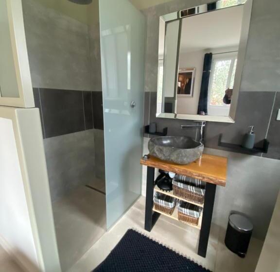 Gite Couleur Terre à 10mn De Gordes