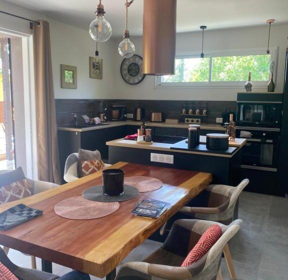 Gite Couleur Terre à 10mn De Gordes