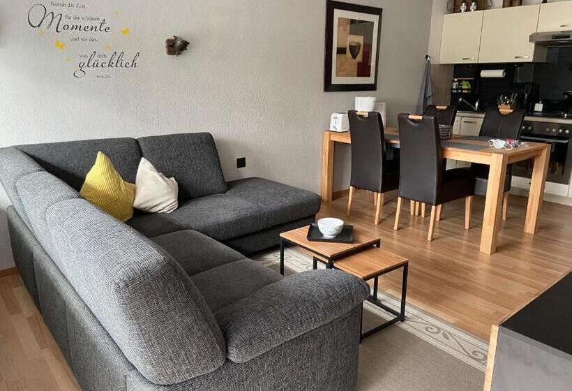 Happiness Ein Hauch Industrielles Design