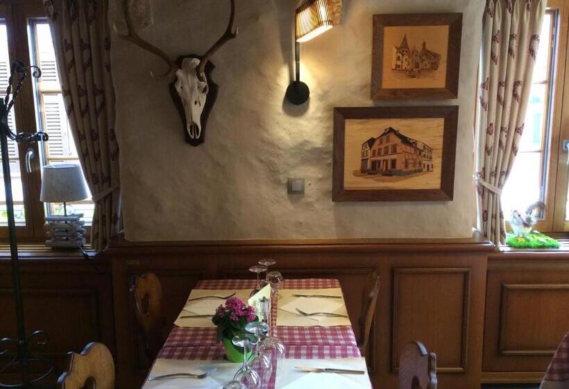 ホテル Auberge Des Trois Châteaux