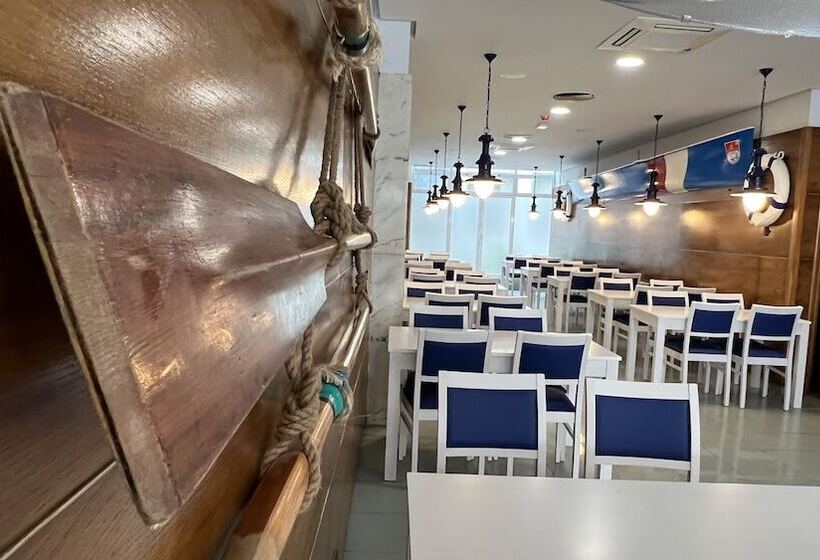 هتل Arha Santoña