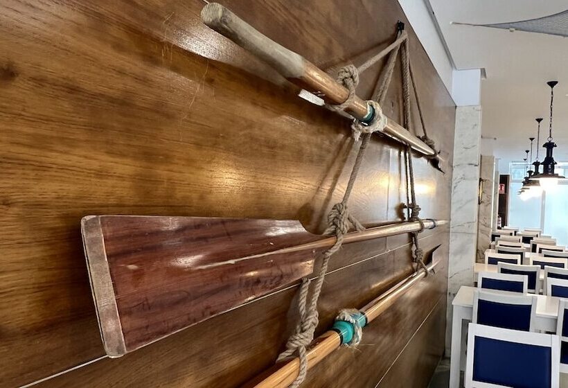 هتل Arha Santoña