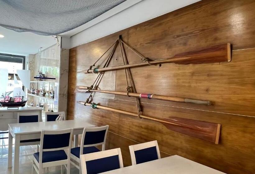 هتل Arha Santoña