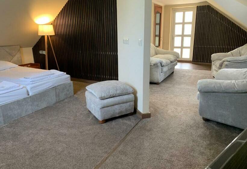 בית מלון כפרי Eduard