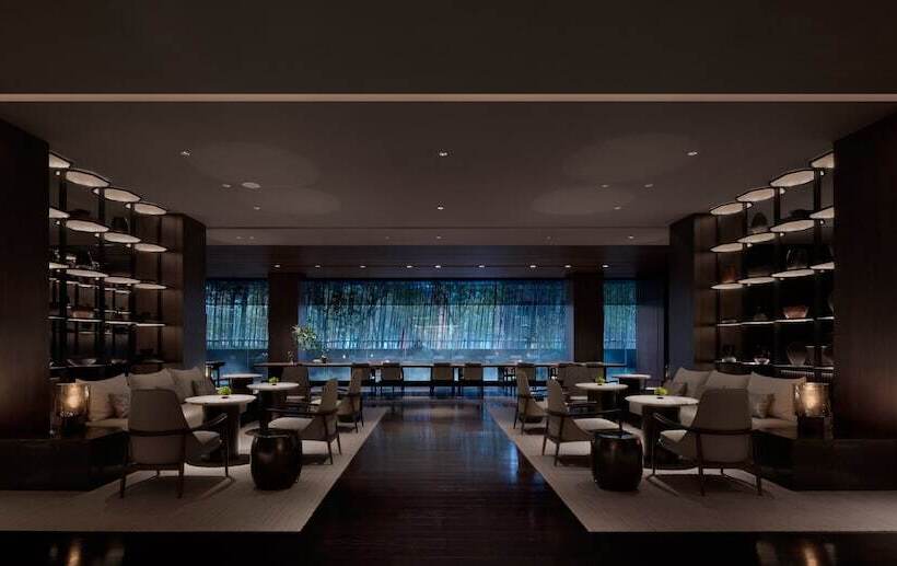 호텔 Hualuxe Shanghai Changfeng Park, An Ihg