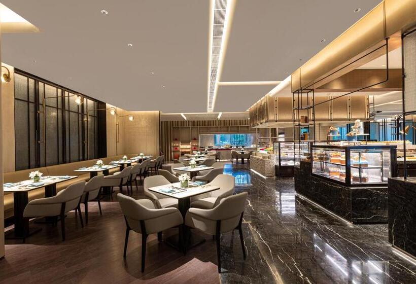 호텔 Hualuxe Shanghai Changfeng Park, An Ihg