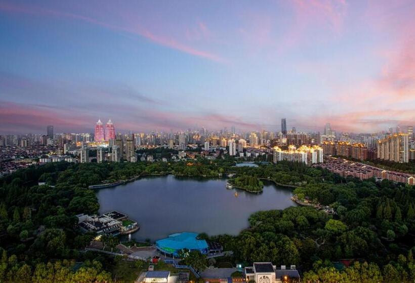 호텔 Hualuxe Shanghai Changfeng Park, An Ihg