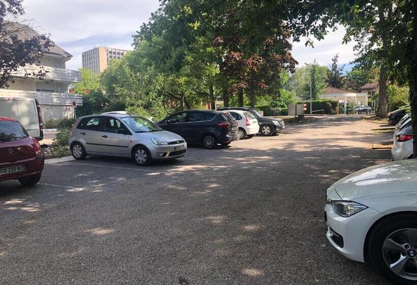 ホテル Kyriad Direct Nancy Sud Vandoeuvre Rénové