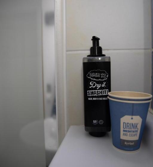 ホテル Kyriad Direct Nancy Sud Vandoeuvre Rénové