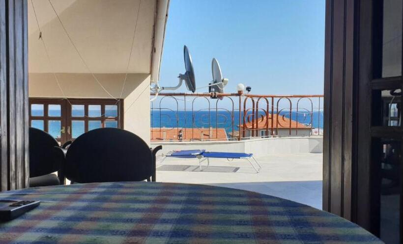 בית מלון כפרי Lazur