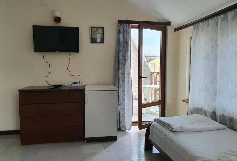 בית מלון כפרי Lazur